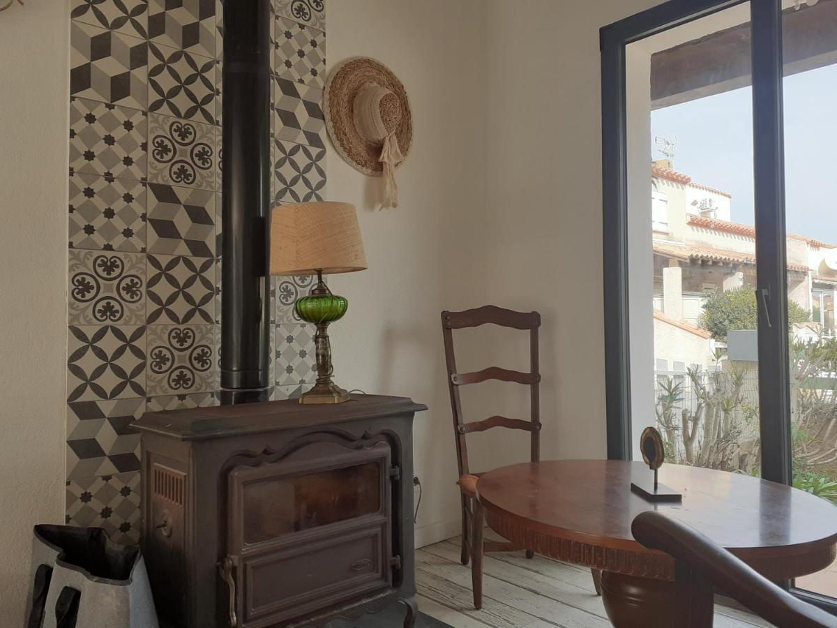 Au Soleil De La Grande Bleue Villa Sainte-Marie-la-Mer Dış mekan fotoğraf